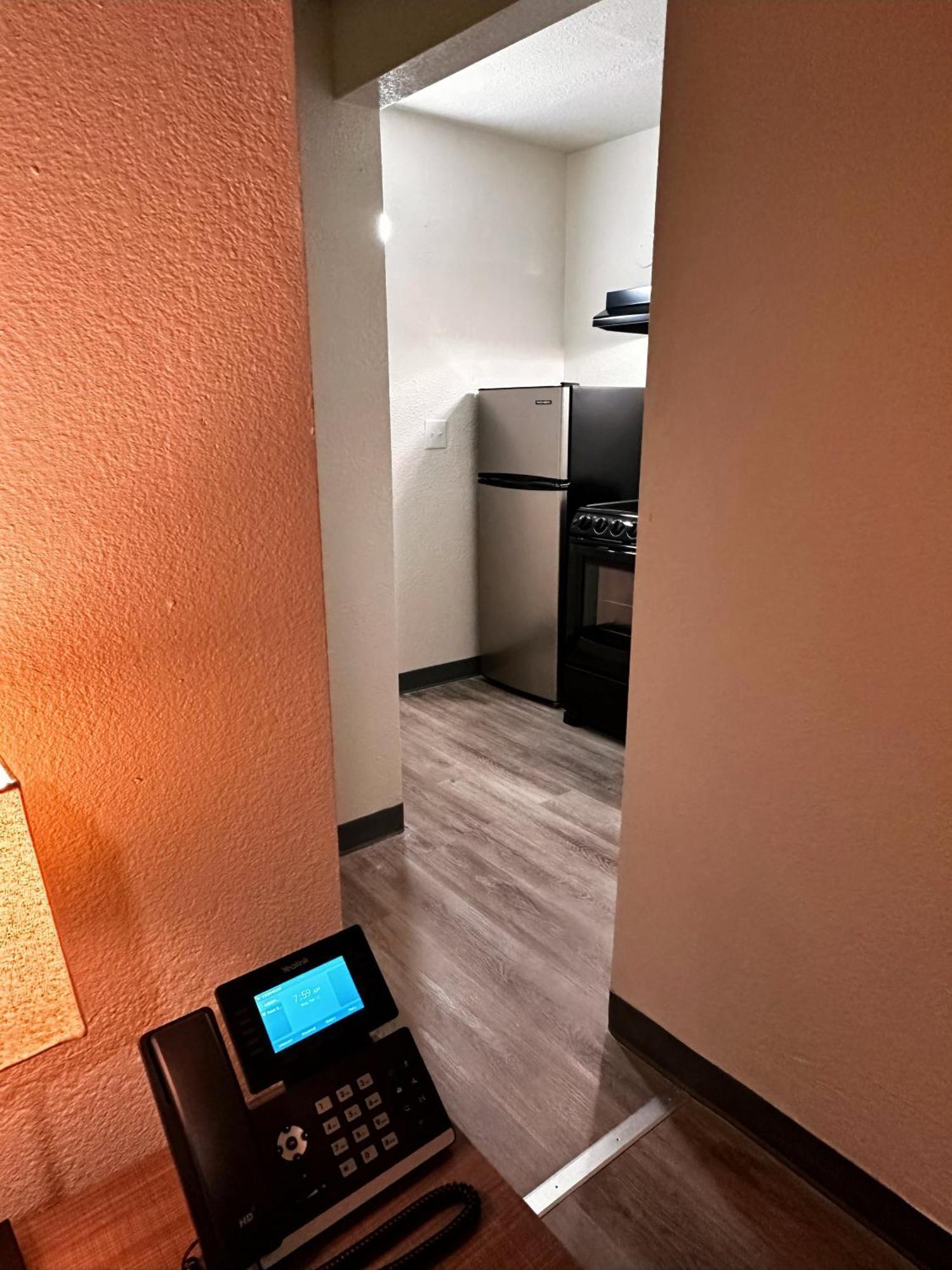Studio City Suites, A Travelodge By Wyndham Texarkana Exterior photo